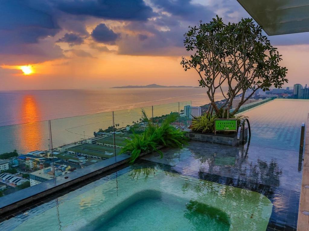 The Riviera Jomtien Studio Sea View High Floor Daire Dış mekan fotoğraf